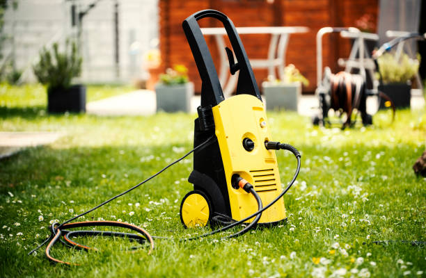 Best Driveway Pressure Washing  in Augusta, AR